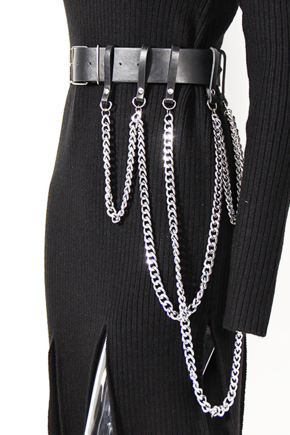 Dream Architect Asymmetrical Hem Knitted Dress with Chain Belt